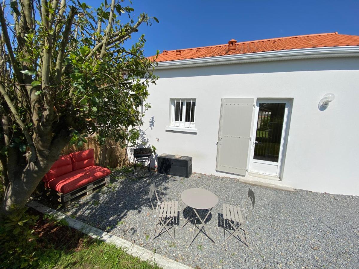 Maisonnette Confortable A Pornic Exterior photo